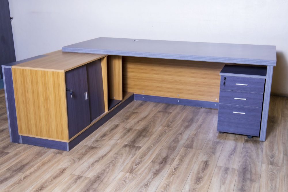 Doula Executive Table - Image 3